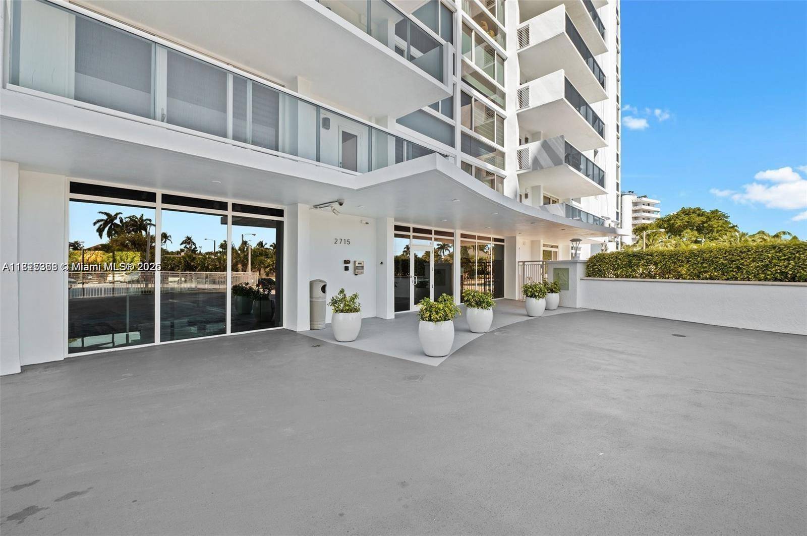 Fort Lauderdale, FL 33308,2715 N Ocean Blvd #2E