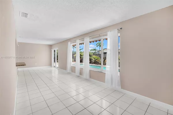 Cooper City, FL 33328,9200 SW 54th St