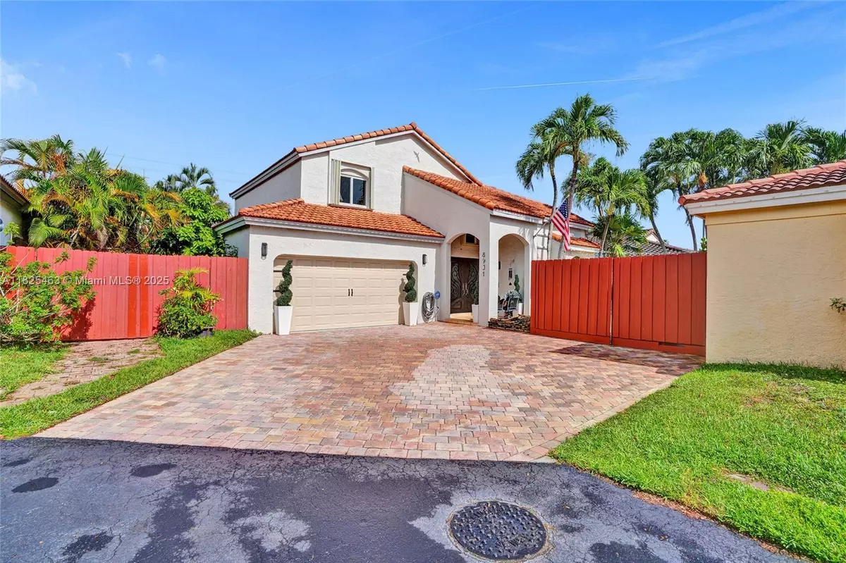 Miami, FL 33174,8931 SW 5th St