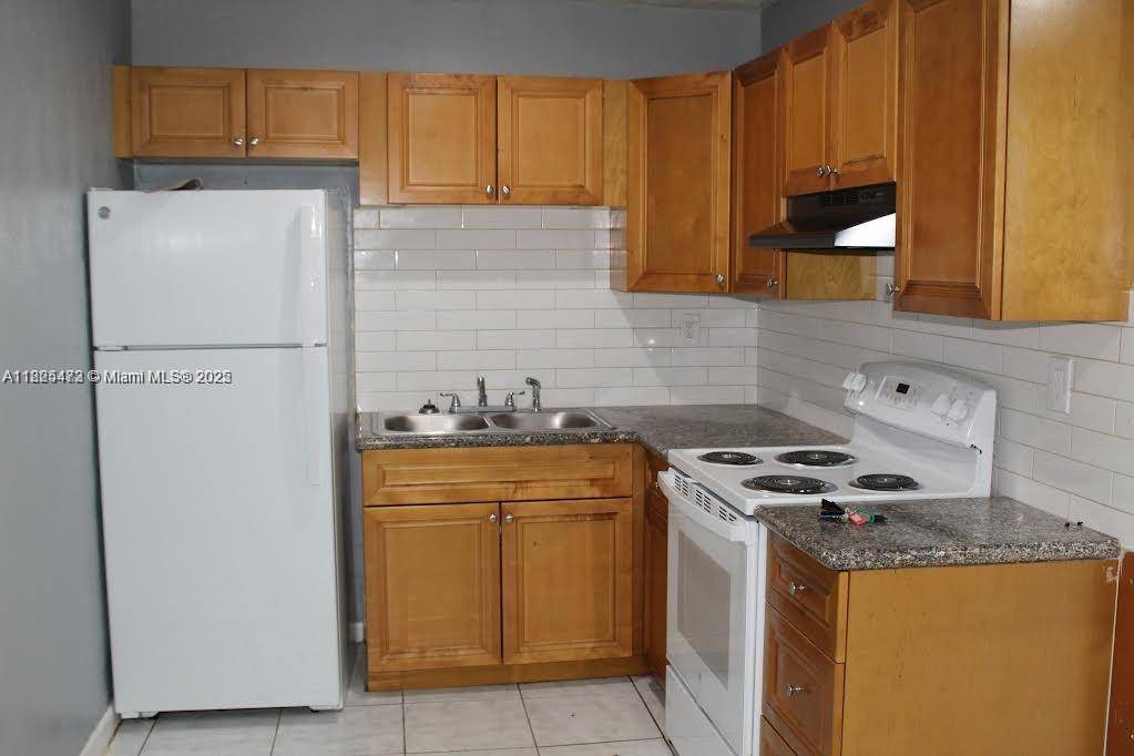 Lauderhill, FL 33313,5321 NW 21st Ct. #A