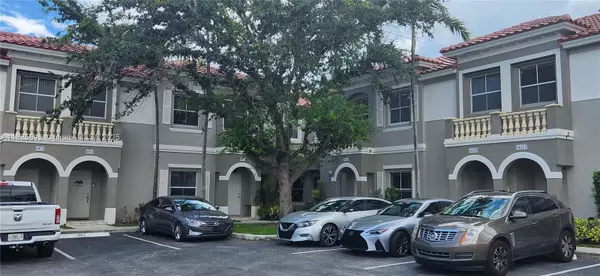 Miramar, FL 33027,14111 SW 49th St #8