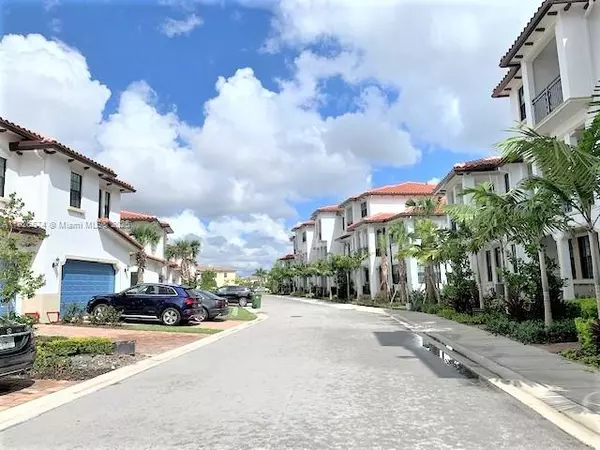 Pembroke Pines, FL 33025,11717 SW 13th Ct #11717