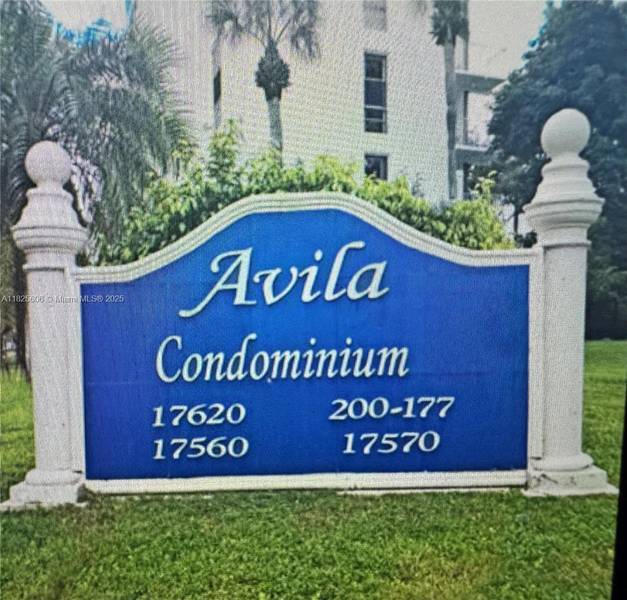 17620 Atlantic Blvd #105, Sunny Isles Beach, FL 33160