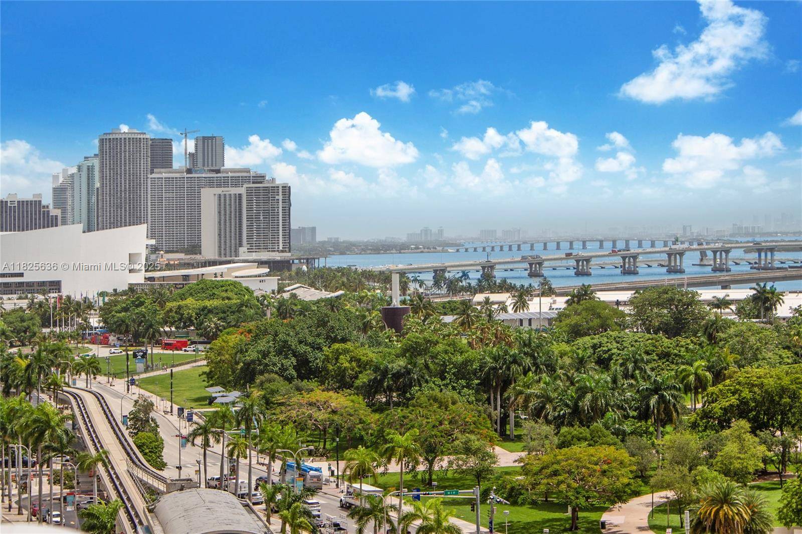 Miami, FL 33131,300 S Biscayne Blvd #L-1228