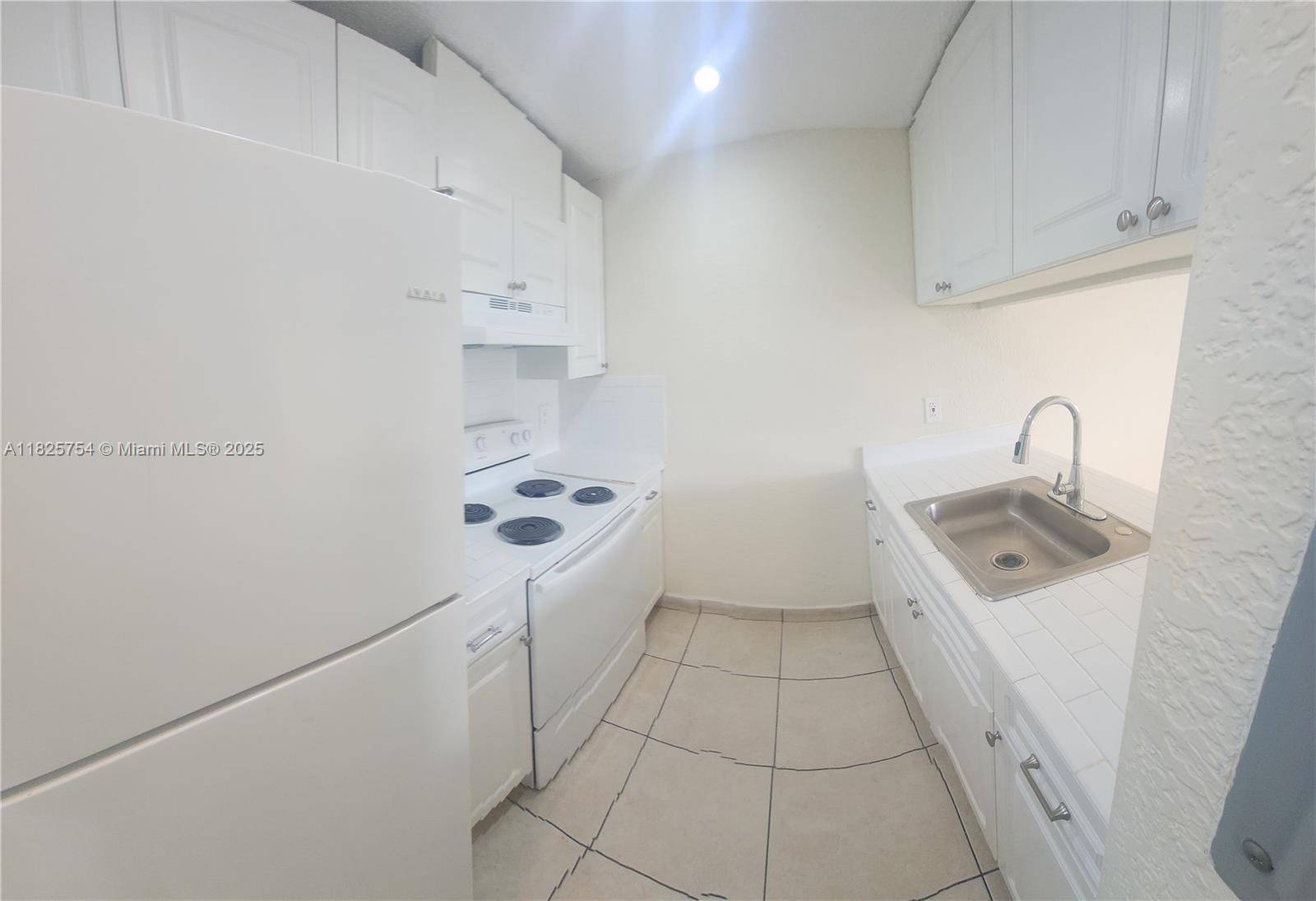 19600 SW 110th Ct #209, Cutler Bay, FL 33157