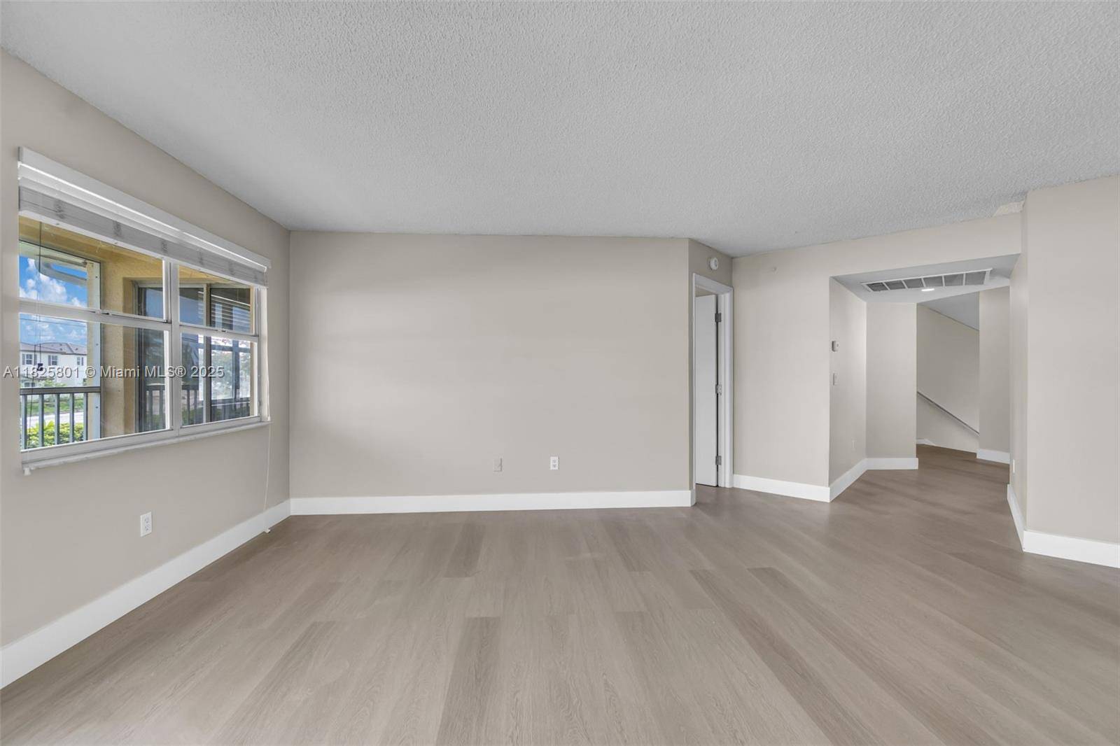Homestead, FL 33035,2246 SE 27th Dr #204-D