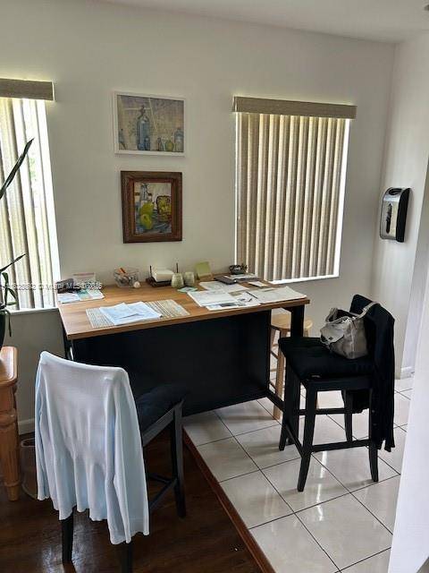 Sunrise, FL 33322,9841 Sunrise Lakes Blvd #310