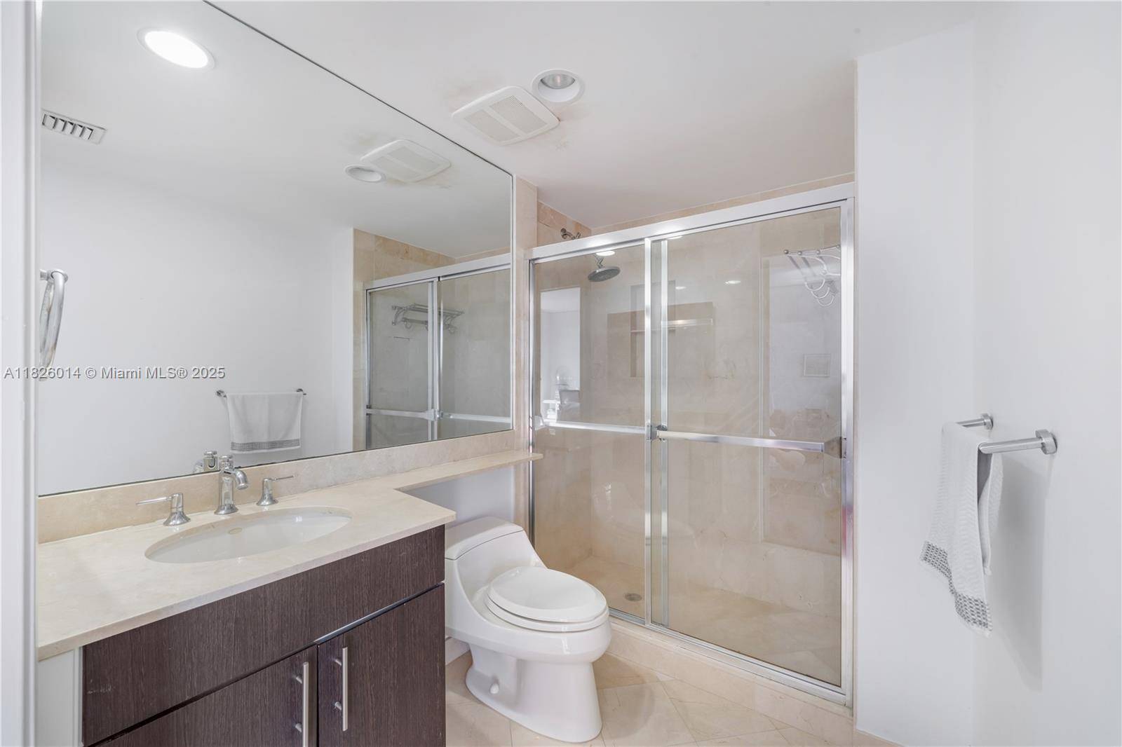 Key Biscayne, FL 33149,765 Crandon Blvd #PH-12