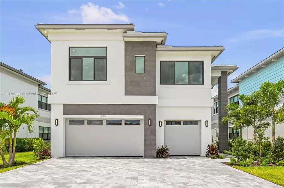 13119 Feathering Way, Palm Beach Gardens, FL 33412