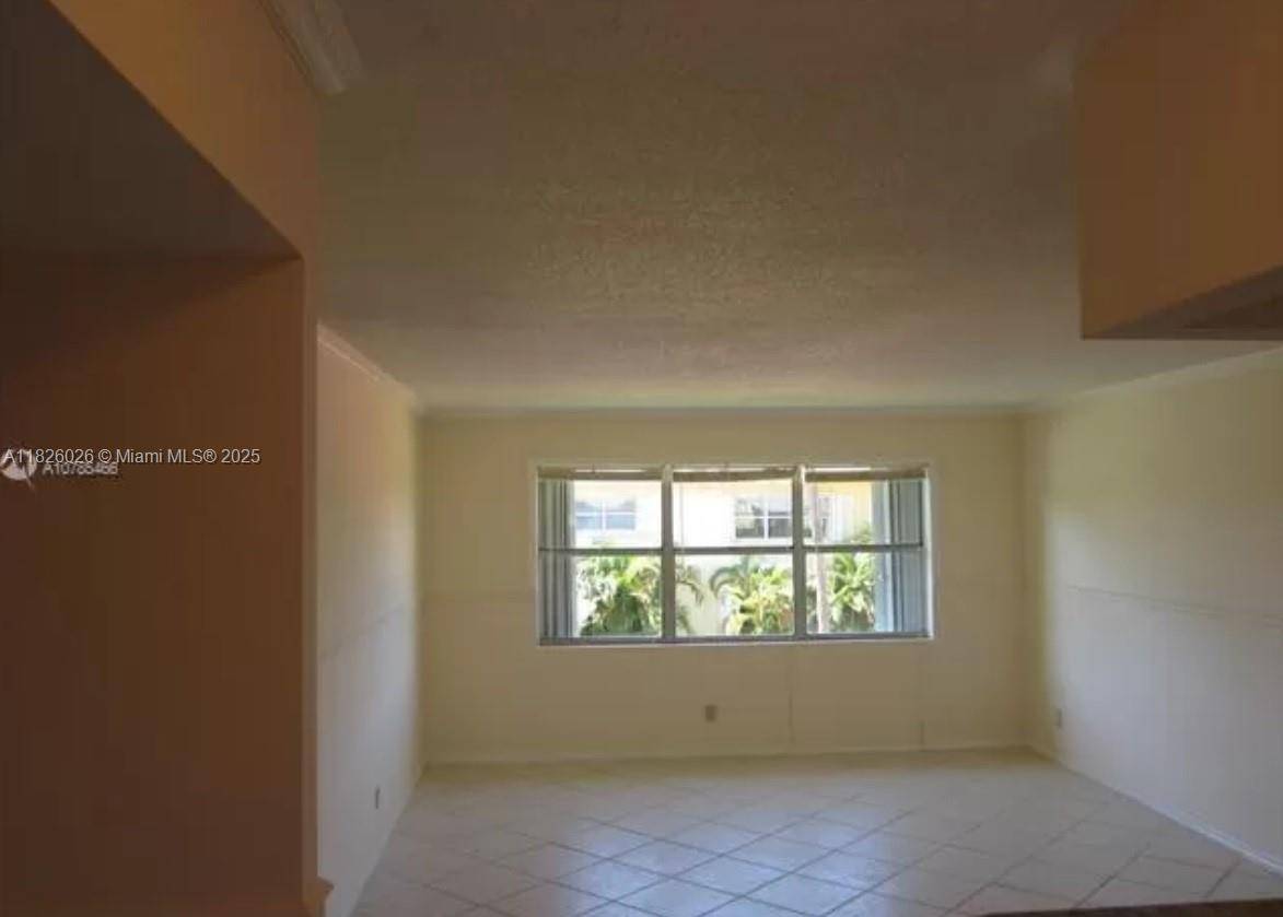 Deerfield Beach, FL 33441,560 SE 2nd Ave #H26