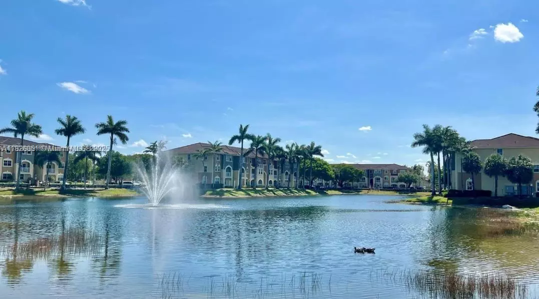 8933 NW 107th Ct #204, Doral, FL 33178