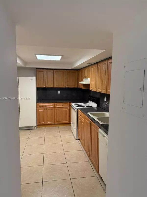 Hialeah, FL 33015,Address not disclosed