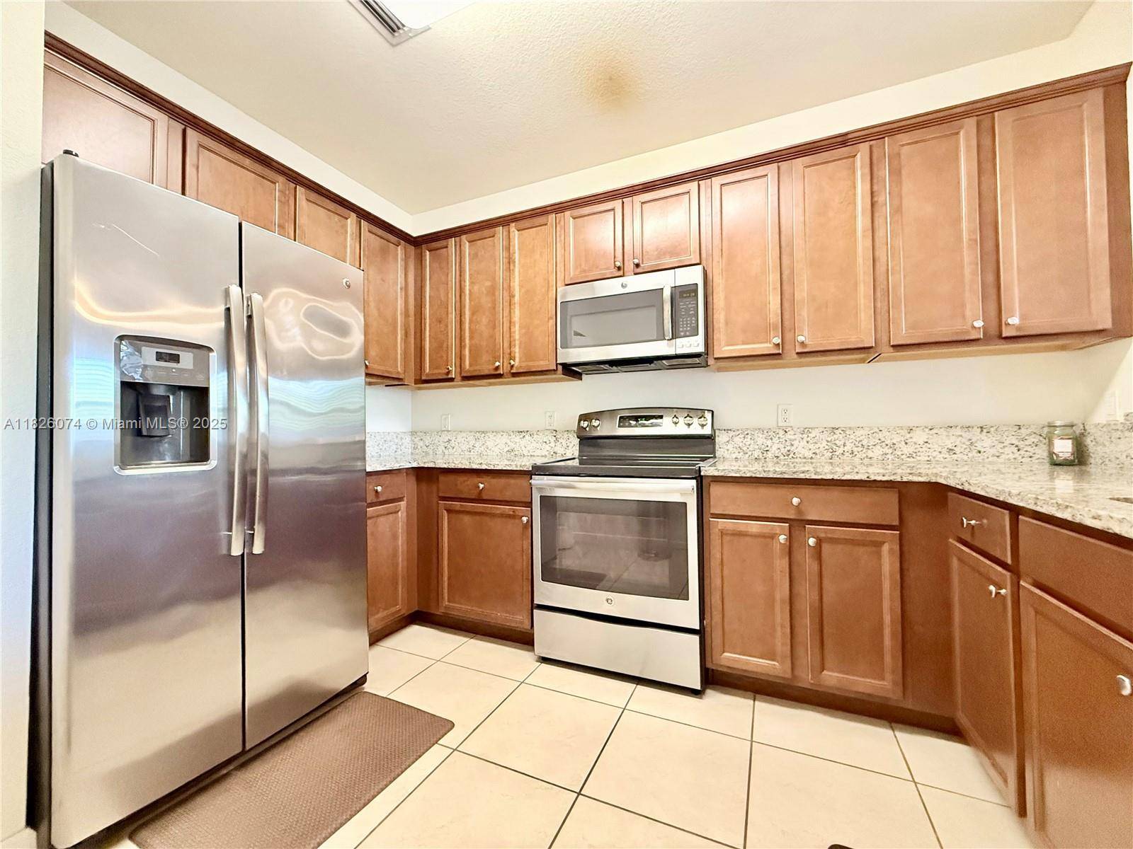 Doral, FL 33178,10600 NW 88th St #106