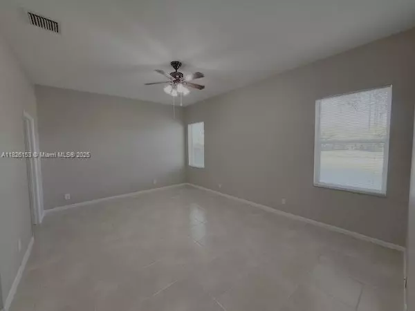 Coconut Creek, FL 33073,4390 NW 41st Pl
