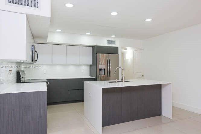 Miami Lakes, FL 33014,7126 Ballantrae Ct