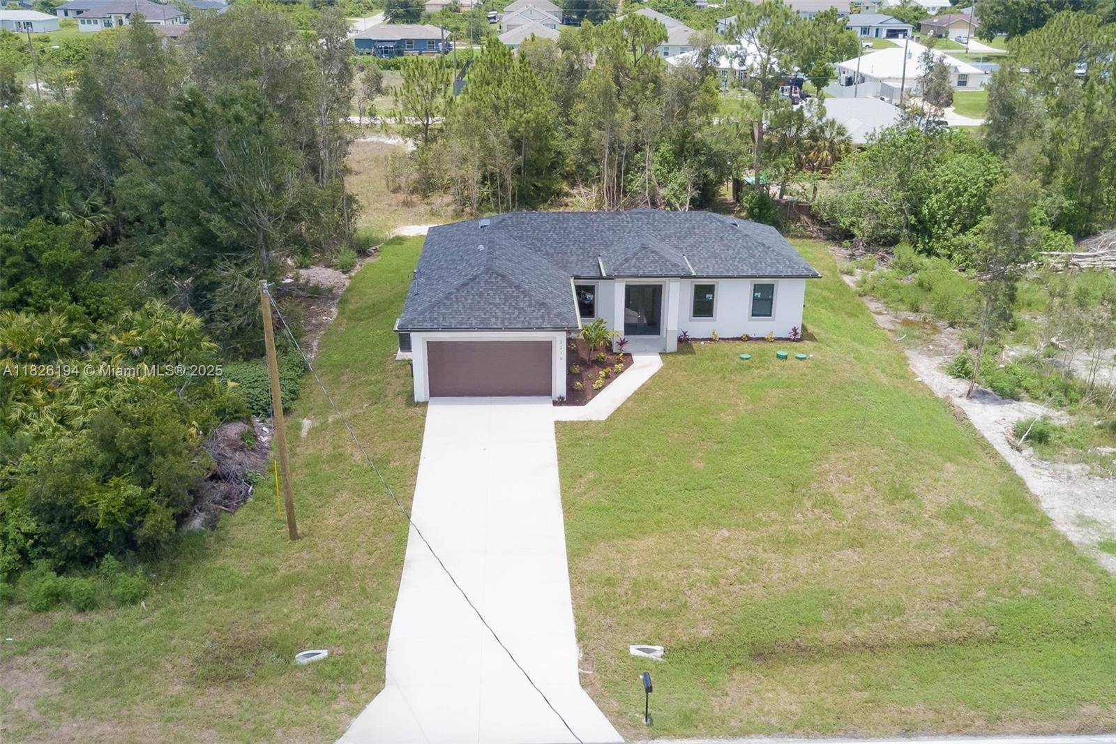 Lehigh Acres, FL 33976,3216 40TH ST SW