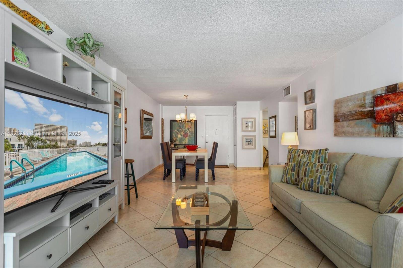 Hallandale Beach, FL 33009,1913 S Ocean Dr #316