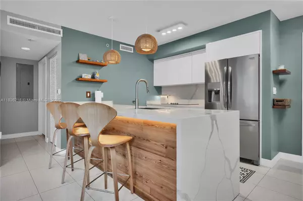 Miami, FL 33130,1111 SW 1st Ave #721-N