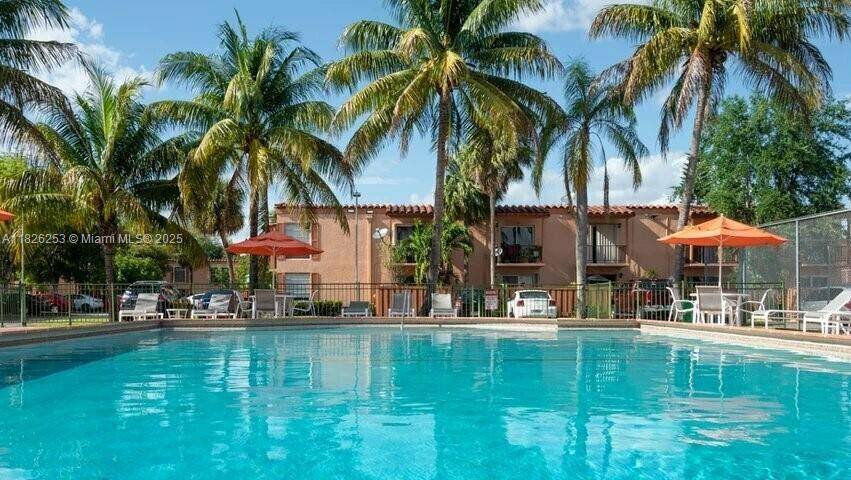 Miami Lakes, FL 33014,7204 Fairway Dr #I25