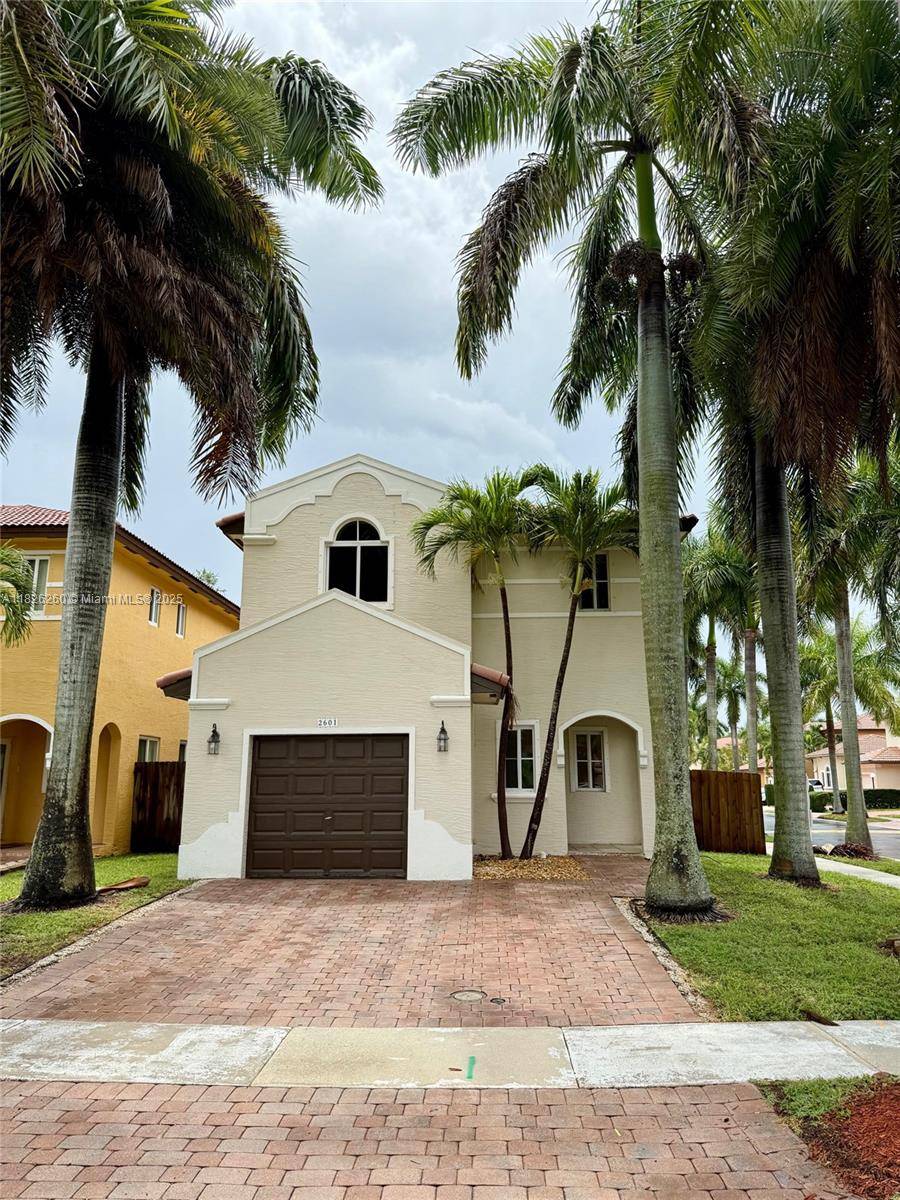 2601 NE 41st Cir, Homestead, FL 33033