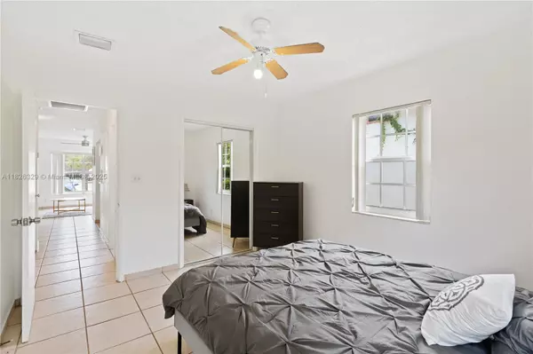 Fort Lauderdale, FL 33311,1230 NW 7th Ter #1