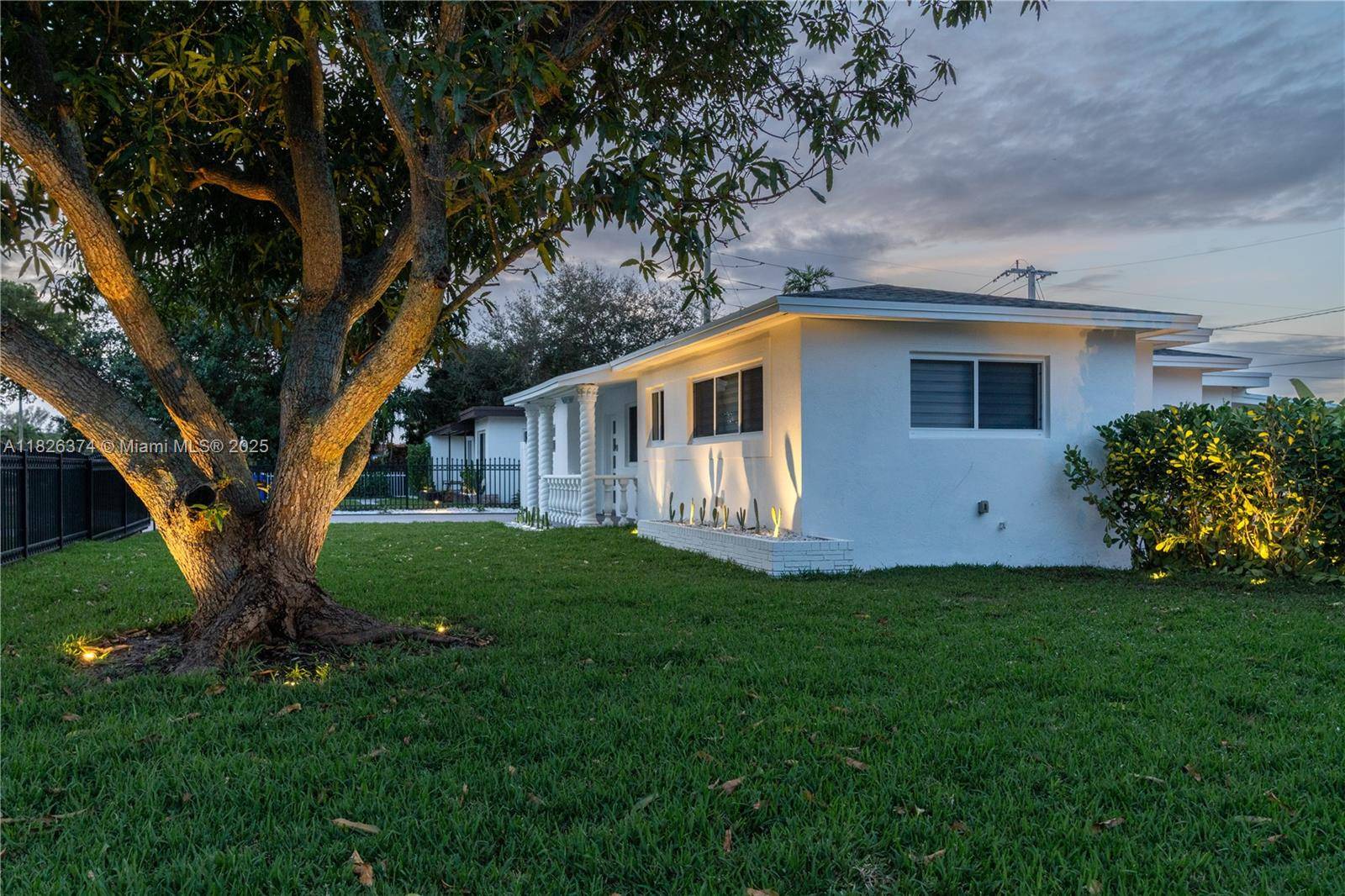 North Miami Beach, FL 33162,1331 NE 160th St
