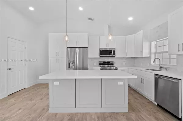 Homestead, FL 33033,15862 SW 286th St #39