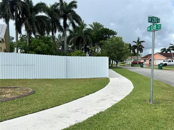 Homestead, FL 33033,13840 SW 280th Ter