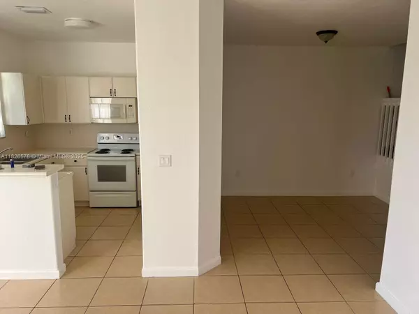 Homestead, FL 33035,2466 SE 15th Pl #337