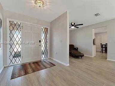 Sarasota, FL 34239,2916 Woodcrest Dr