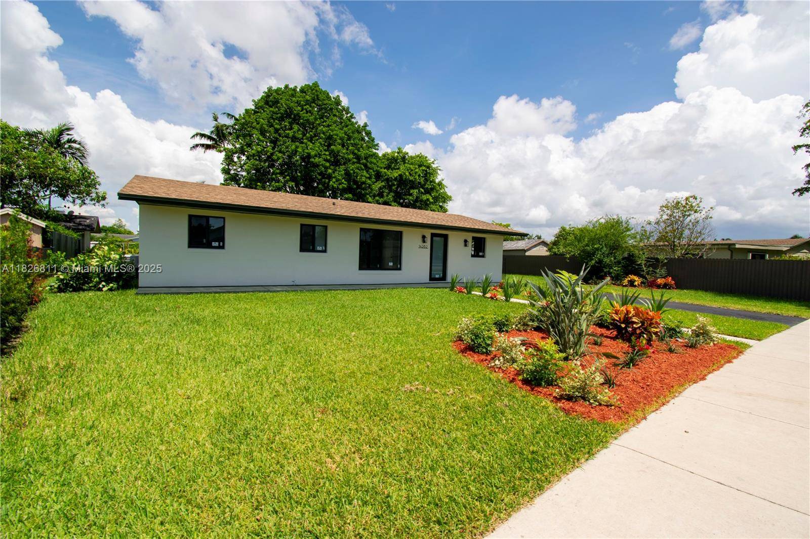 Miami, FL 33176,14262 SW 107th Pl