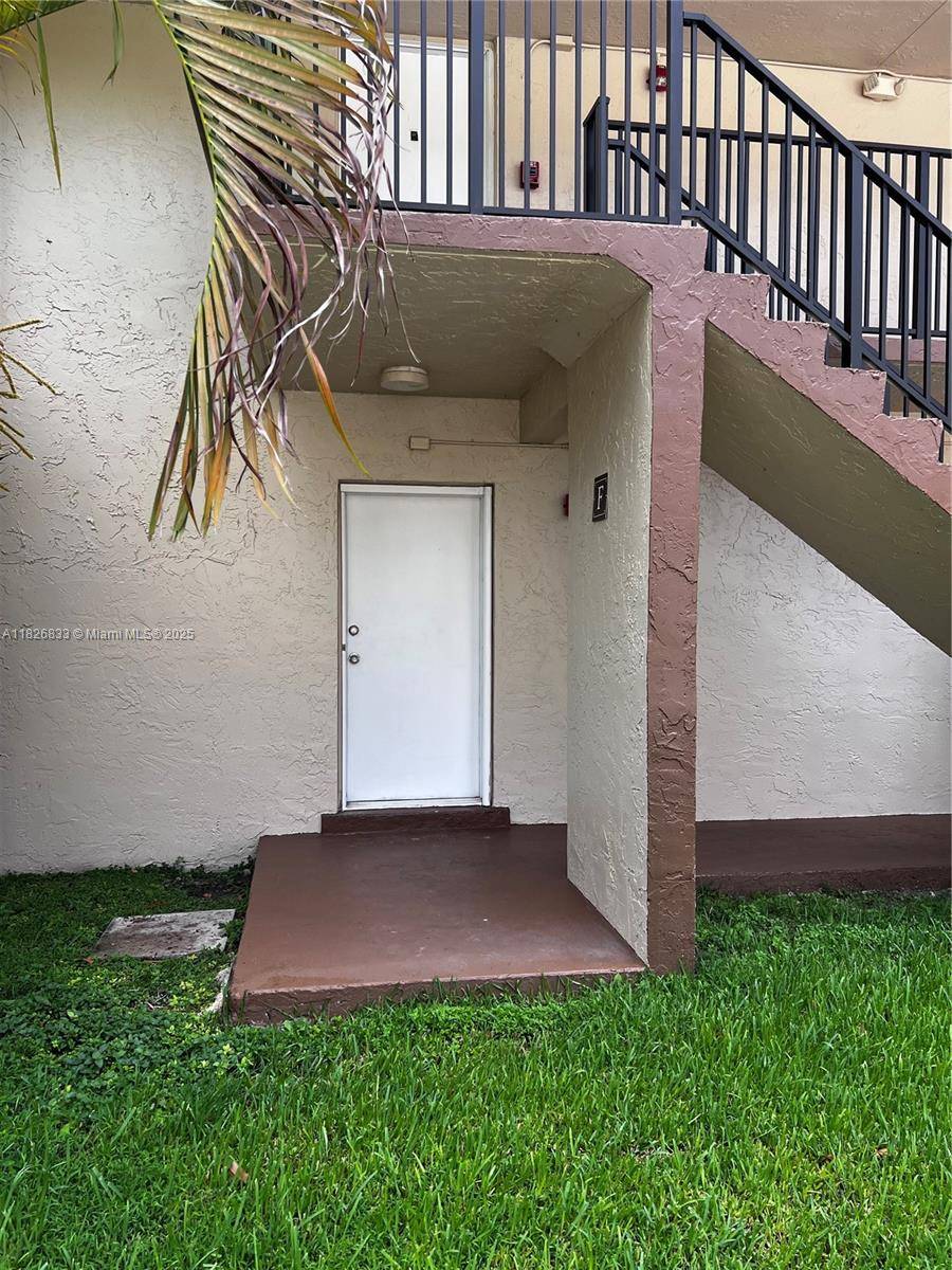 Miami, FL 33176,10511 SW 108th Ave #181