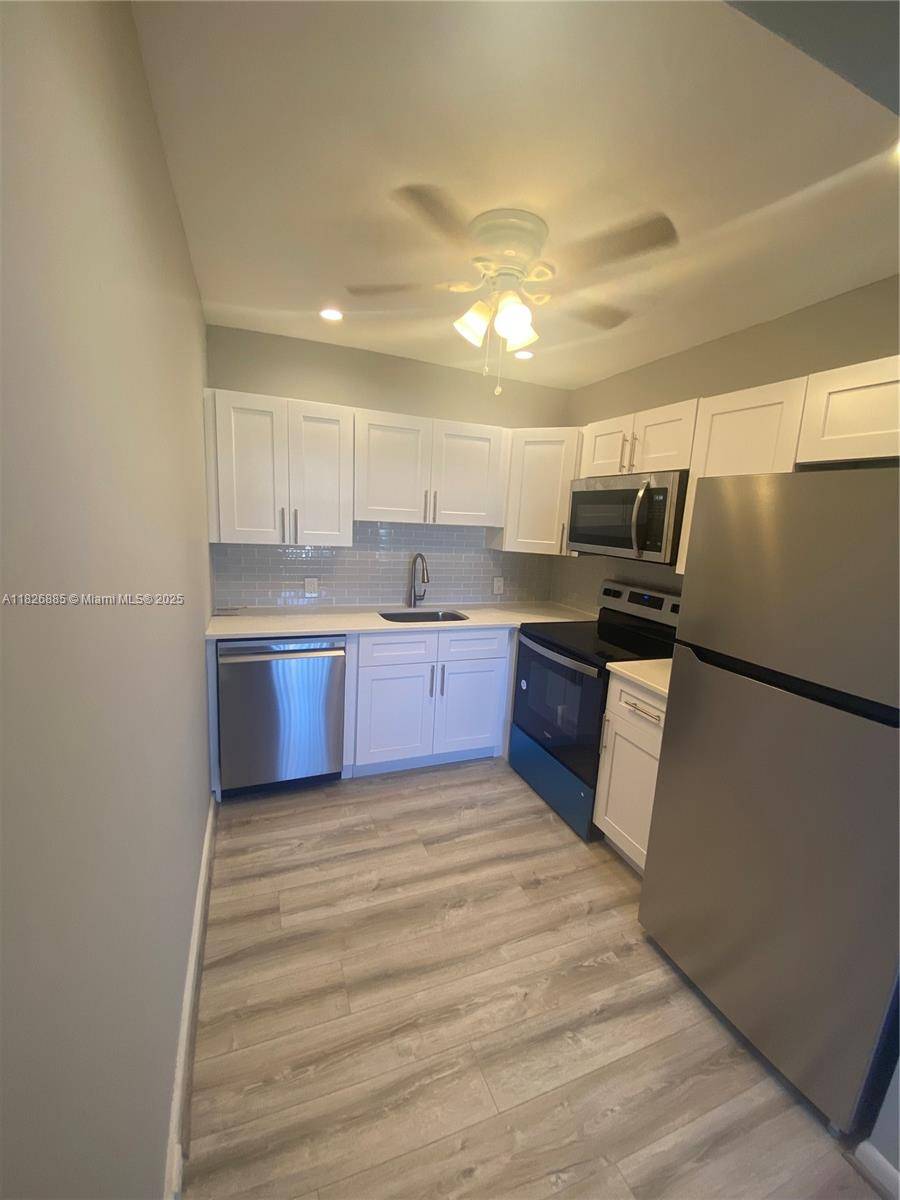Boca Raton, FL 33434,114 Brighton C #114