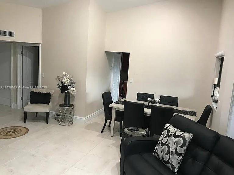 Miami Lakes, FL 33014,15405 N Miami Lakeway N #307