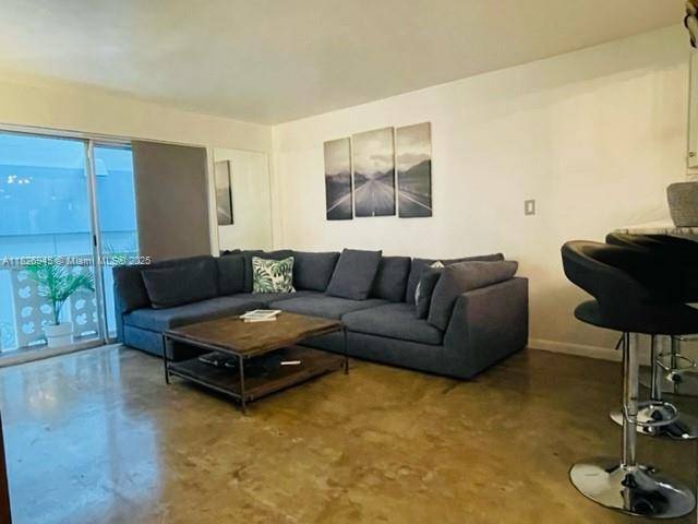 Miami Beach, FL 33139,1698 Jefferson Ave #9