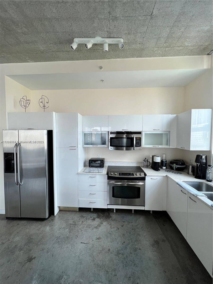 Miami, FL 33132,133 NE 2nd Ave #913