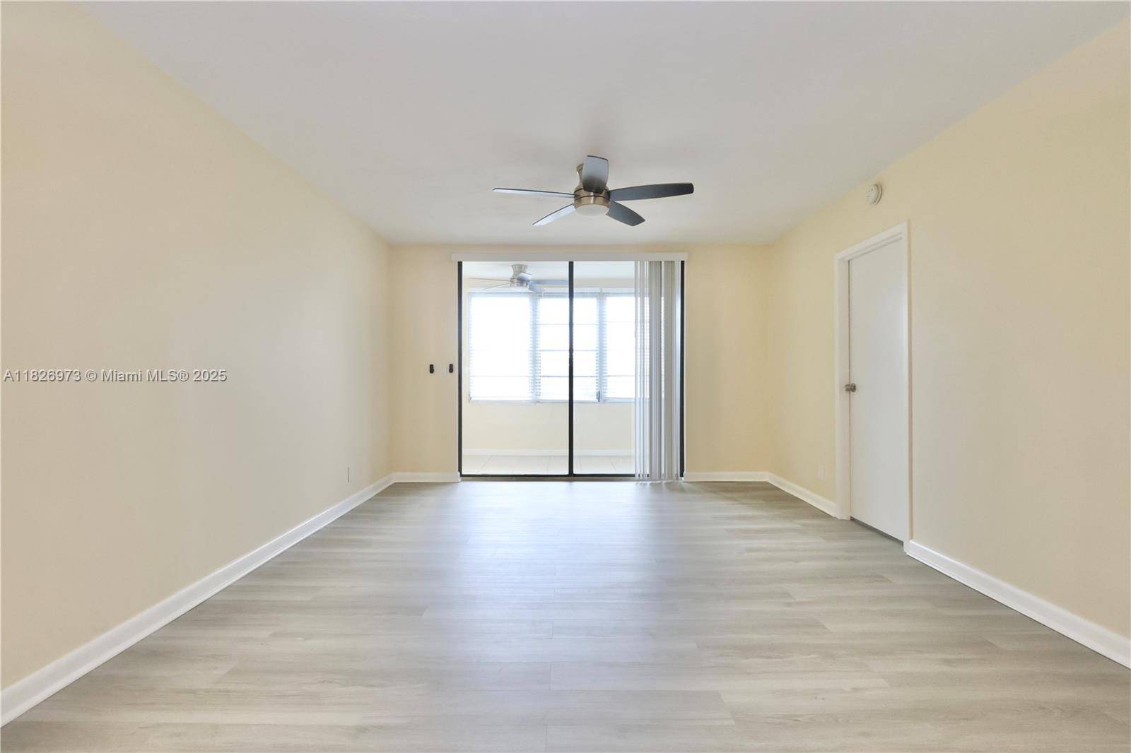 Lauderdale Lakes, FL 33311,2821 Somerset Dr #309