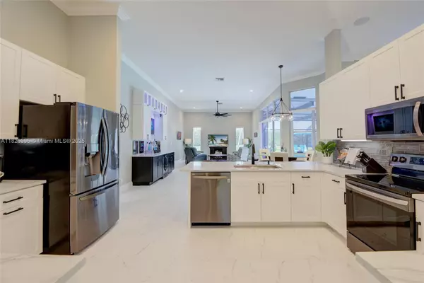 Parkland, FL 33067,6518 NW 72nd Pl