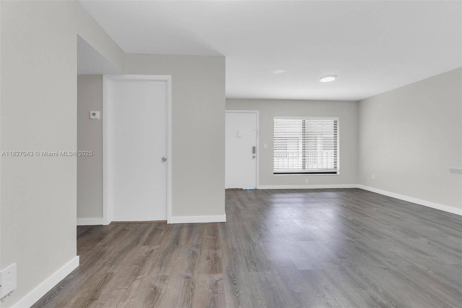 Miami, FL 33193,15348 SW 72nd St #23-23