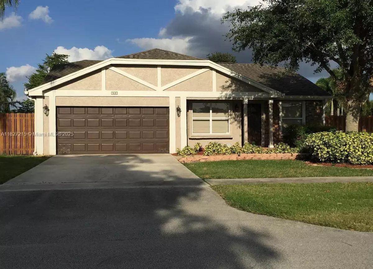 Sunrise, FL 33326,763 S Wind Cir