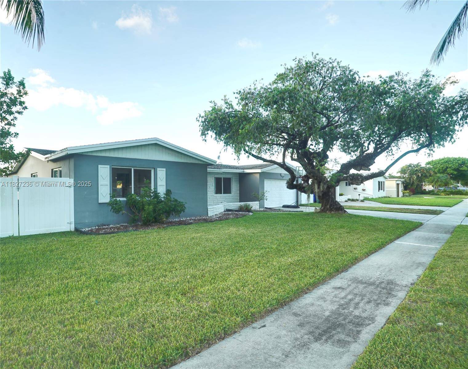 Margate, FL 33063,7985 NW 1st St