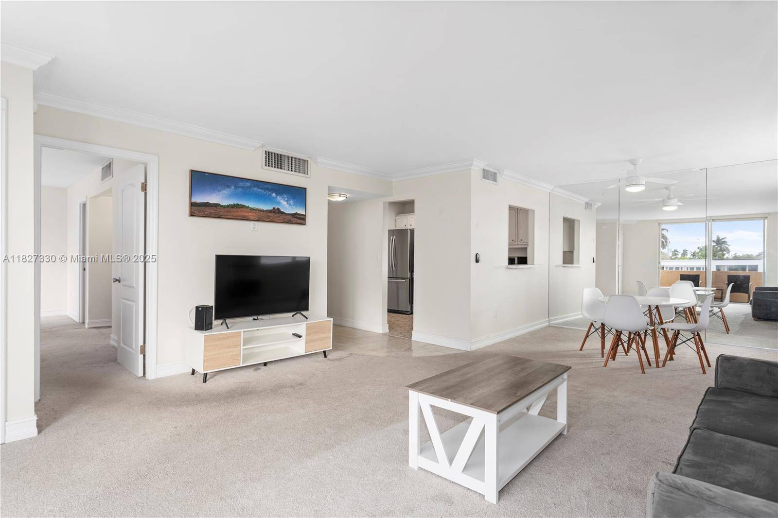 Bay Harbor Islands, FL 33154,9440 W Bay Harbor Dr #3C