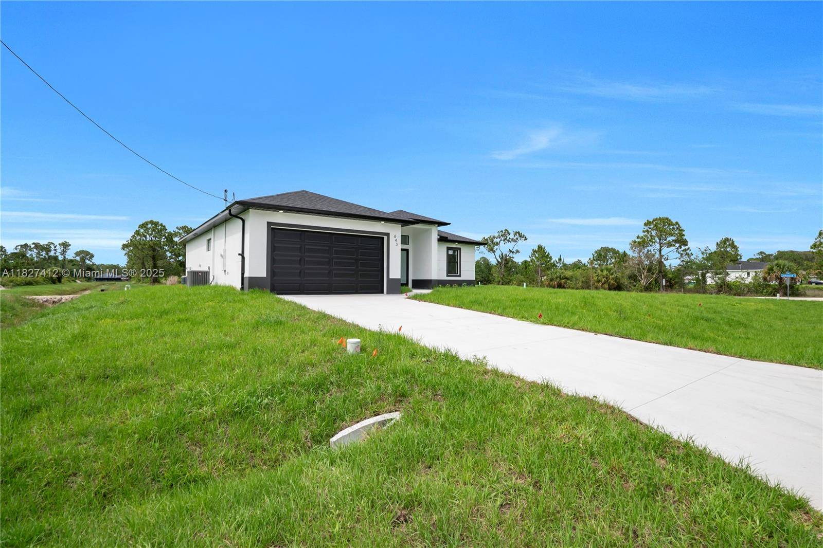 643 knapp St, Lehigh Acres, FL 33974