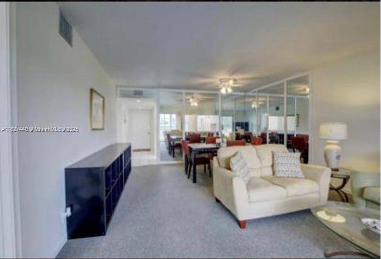 Pembroke Pines, FL 33027,901 SW 128th Ter #205A