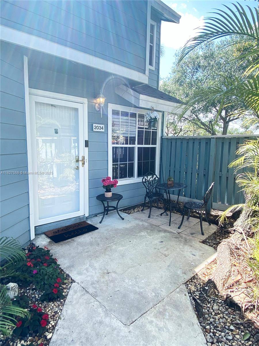 North Lauderdale, FL 33068