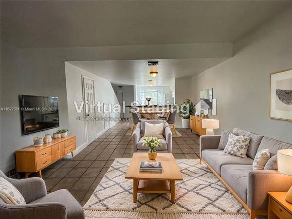 23 SW 3rd St, Pompano Beach, FL 33060