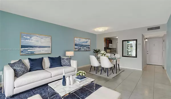 Aventura, FL 33160,2905 Point East Dr #L514