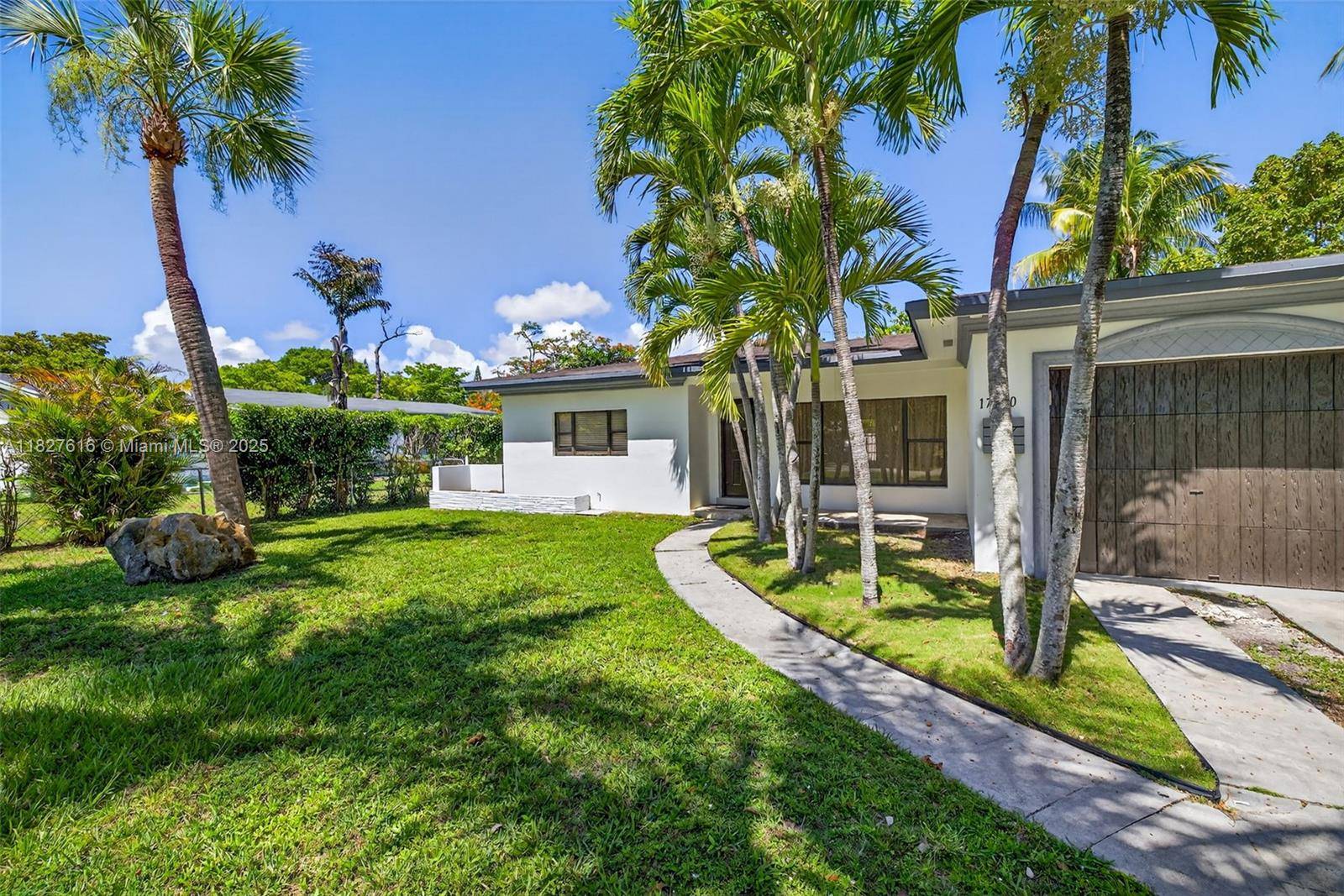 North Miami Beach, FL 33162,17150 NE 18th Ave #17150