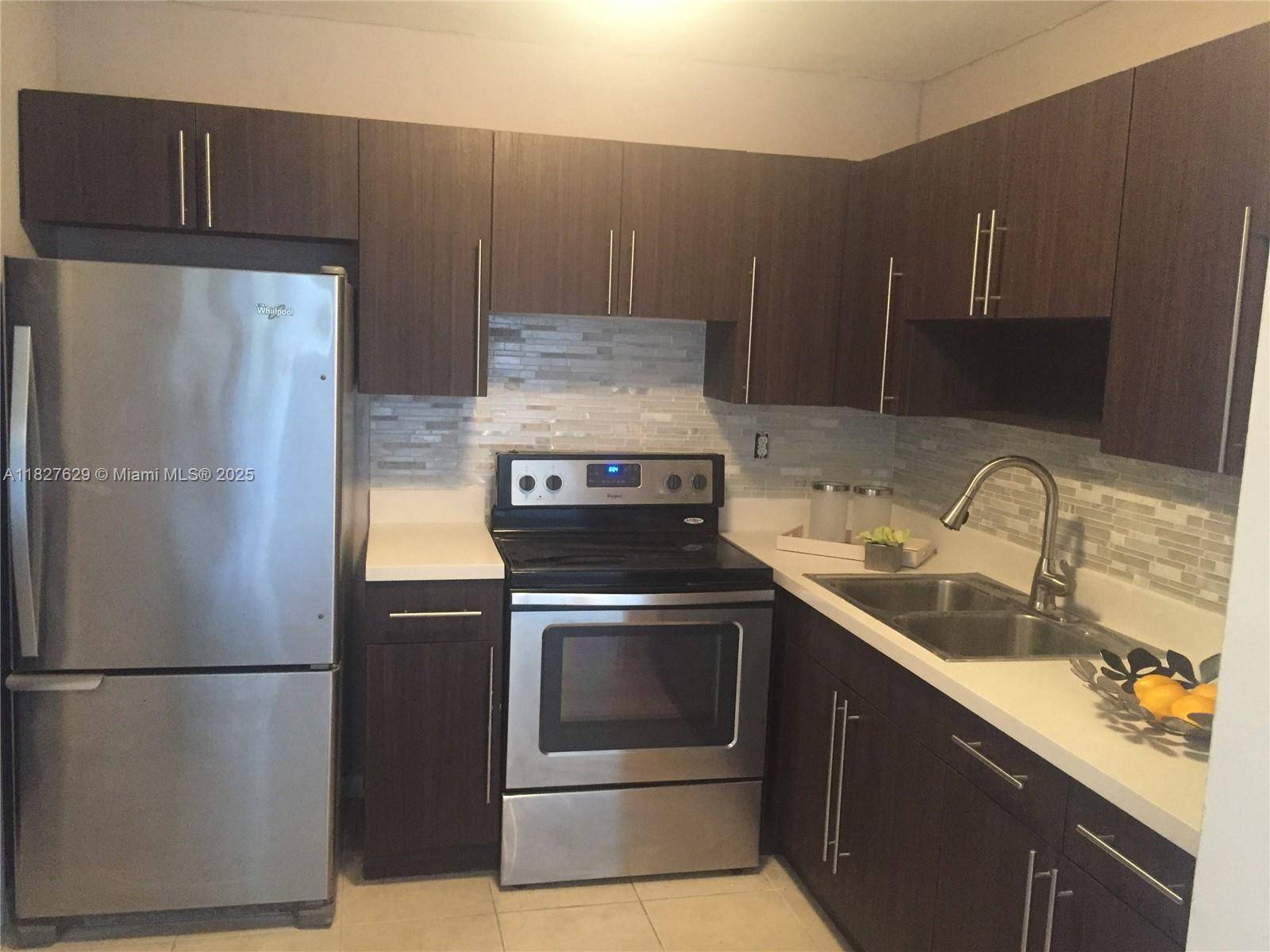 1720 Funston St #203, Hollywood, FL 33020