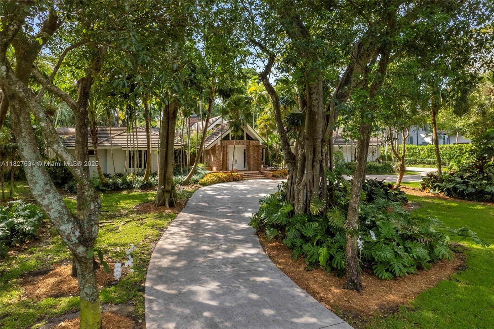 Coral Gables, FL 33156,9000 Arvida Dr